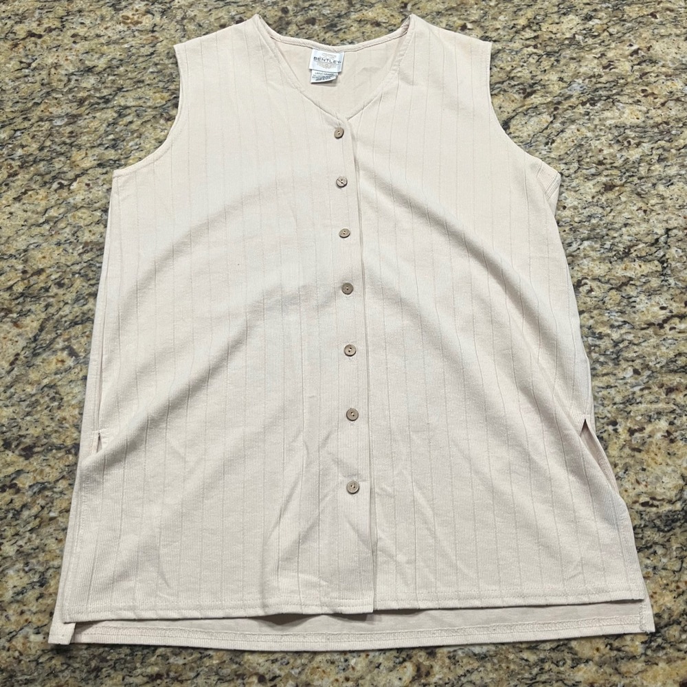 TR Bentley Vintage Beige Ribbed Button Front Sleeveless Top Vest Made in USA L